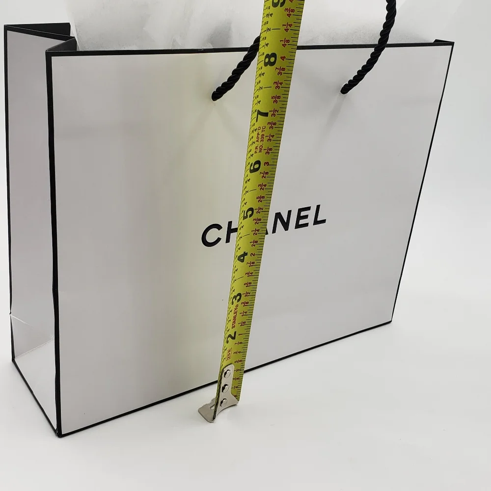 CHANEL Gift Bag